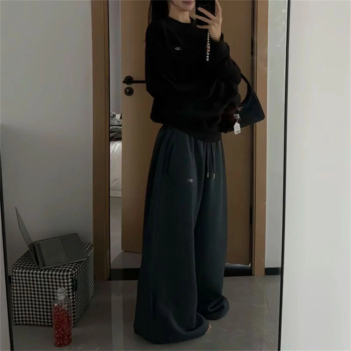 Y2K Oversized Woman Grey Black Sweatpants