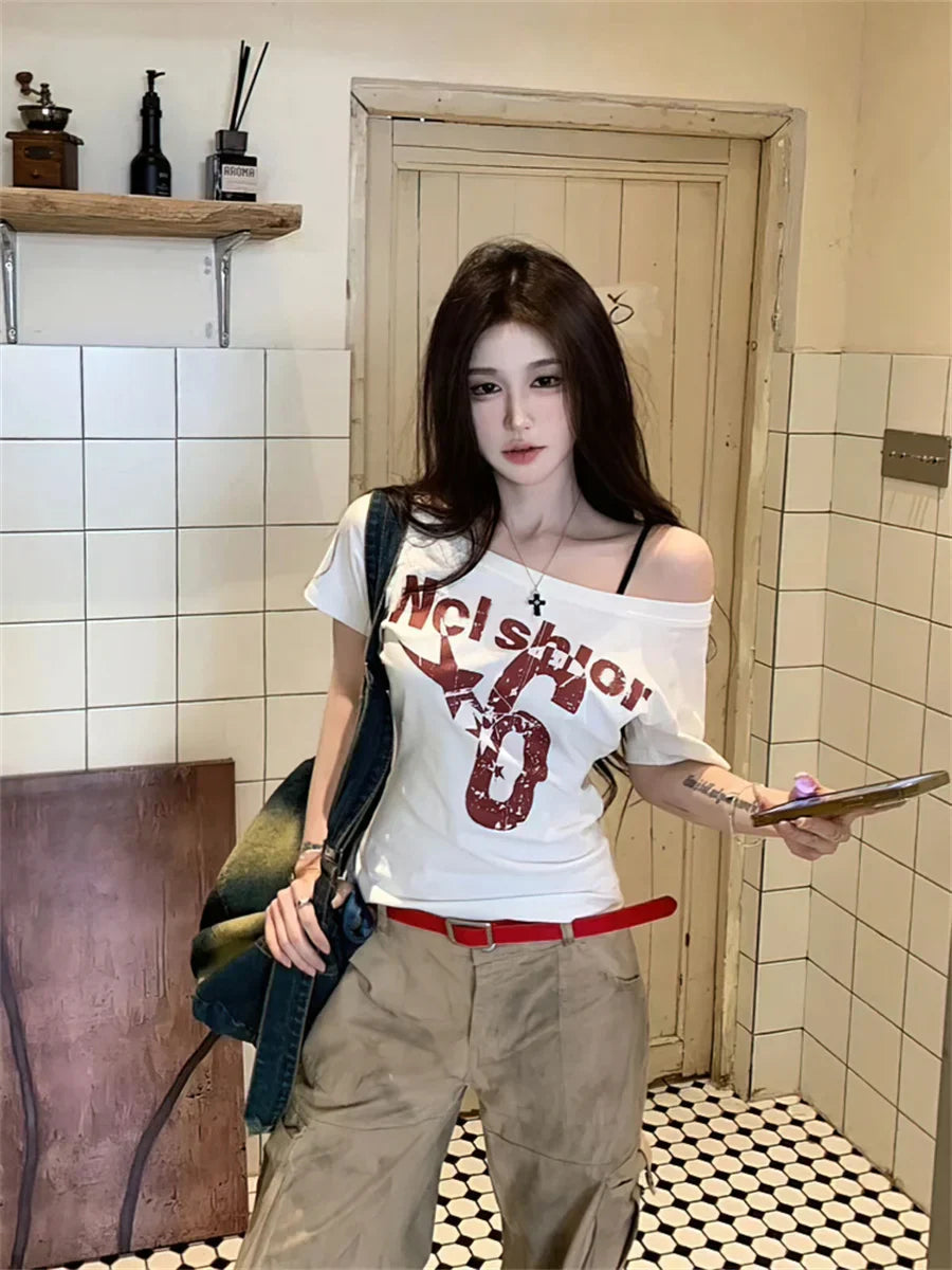 Y2K Vintage schulterfreies bedrucktes Crop Top