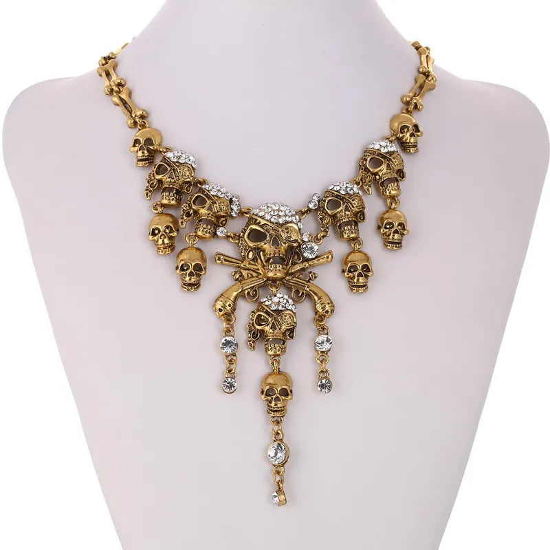 Collar clásico vintage de calavera esqueleto