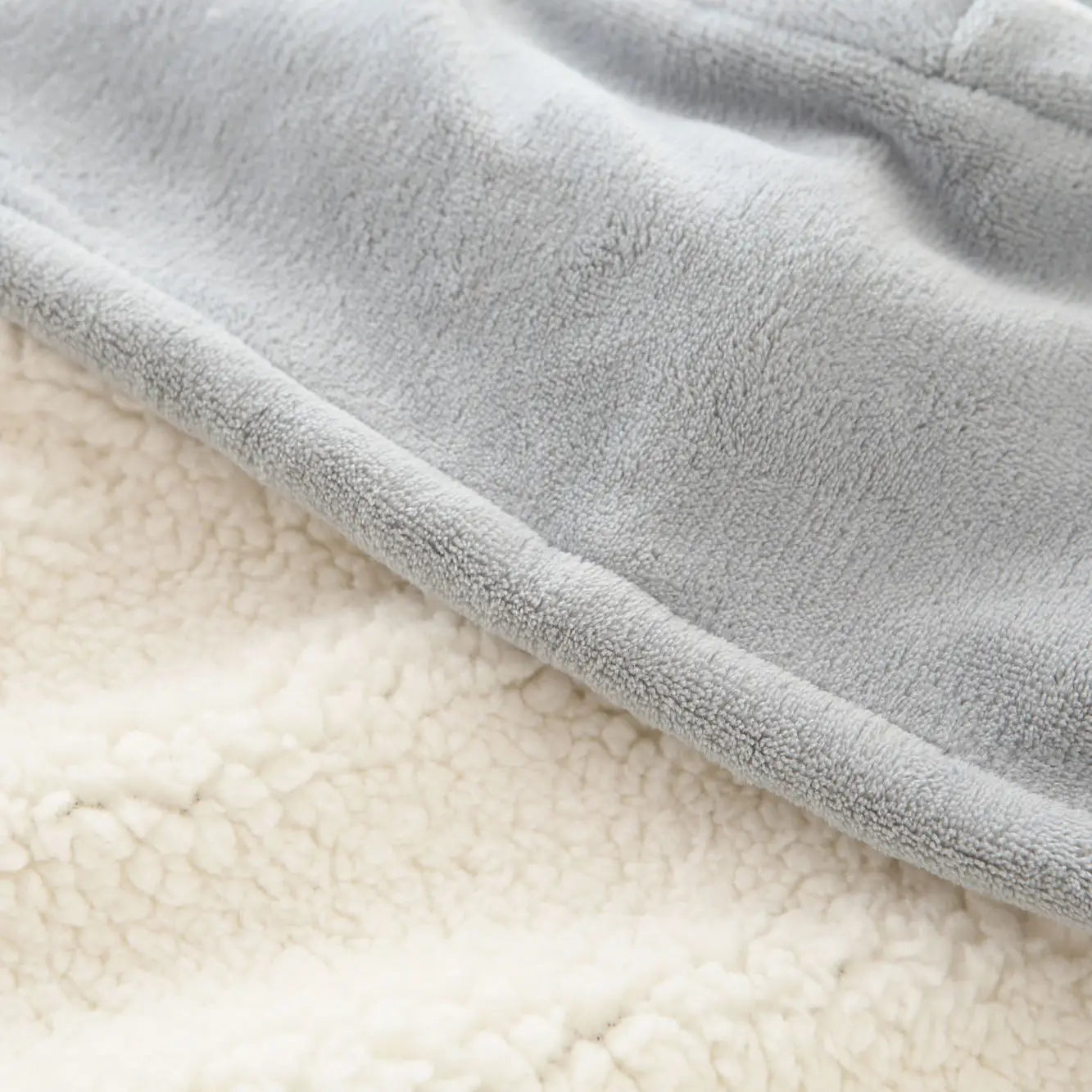 Heavy Thick Fleece Hooded Blanket