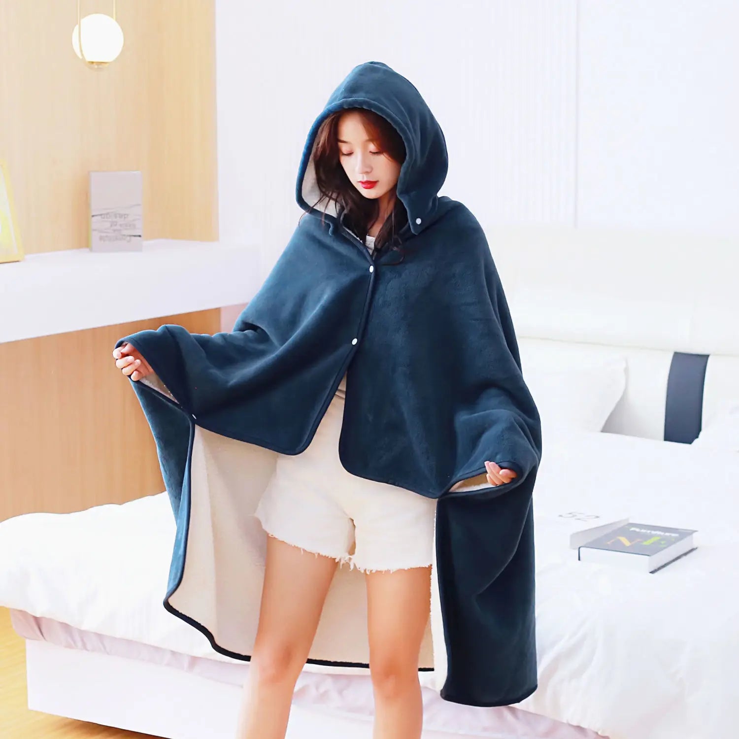 Heavy Thick Fleece Hooded Blanket