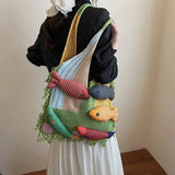 Bolso de playa de punto Boho hecho a mano con muñeca de pez bonito