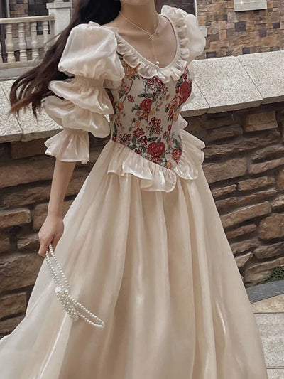 Maxikleid im französischen Landhausstil
