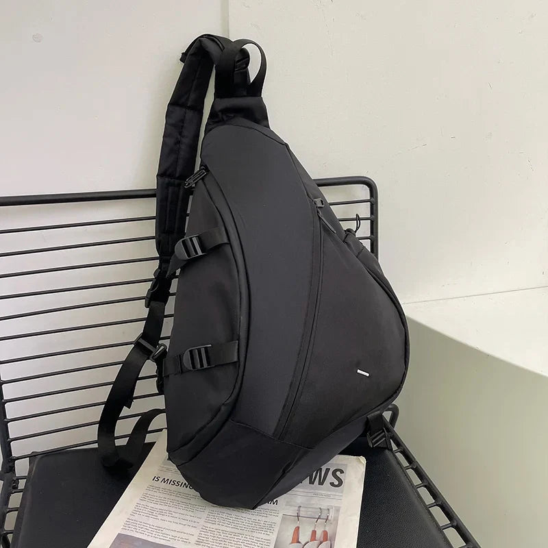 Mochila negra retro informal elegante