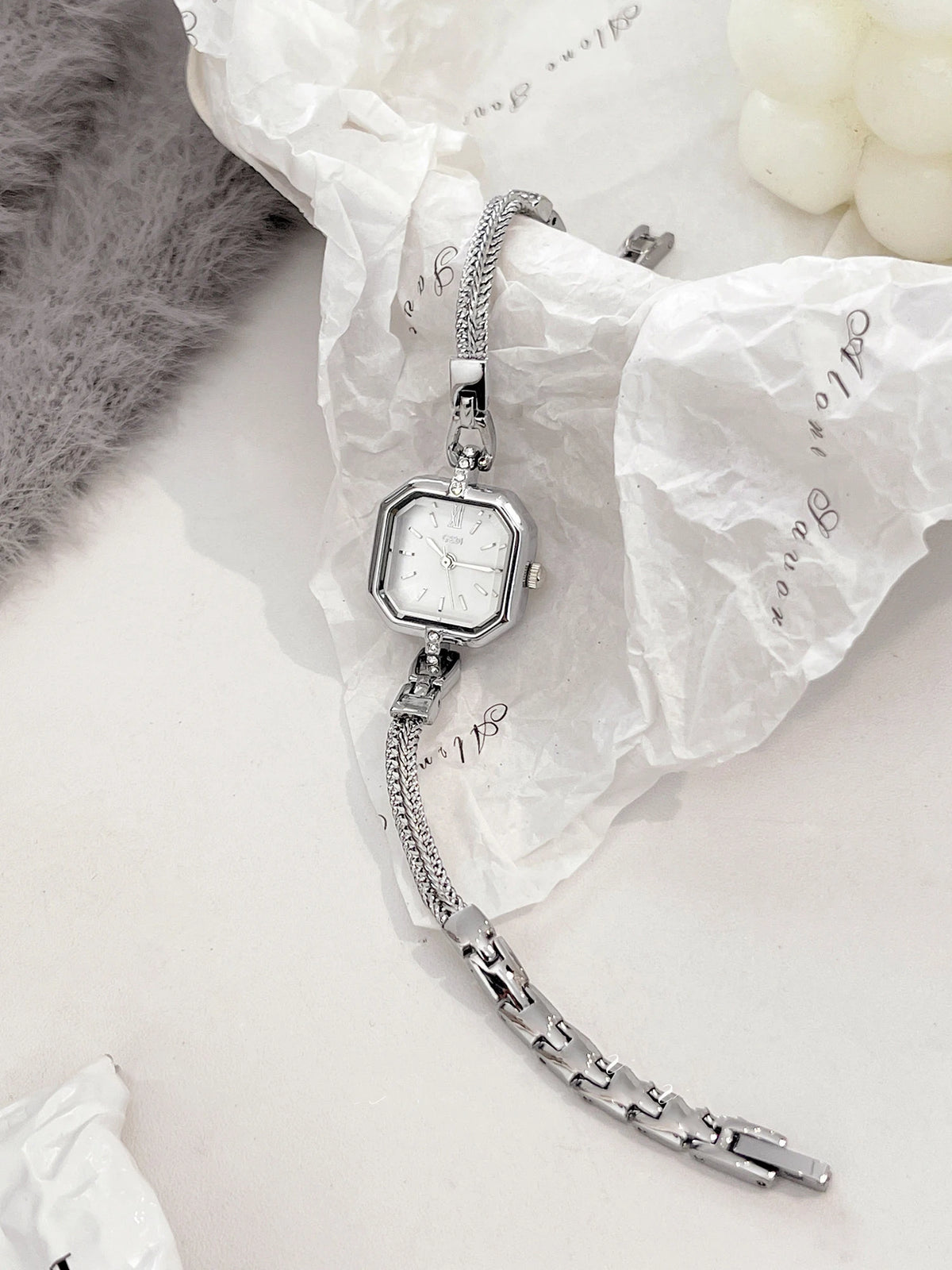 Elegant Luxe-Casual Women's Watch
