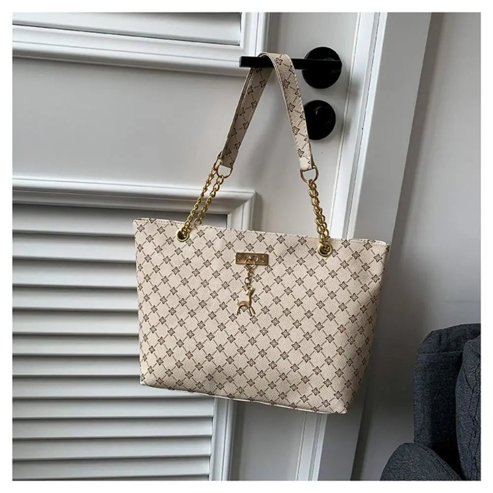 Classic Chain Strap Shoulder Bag
