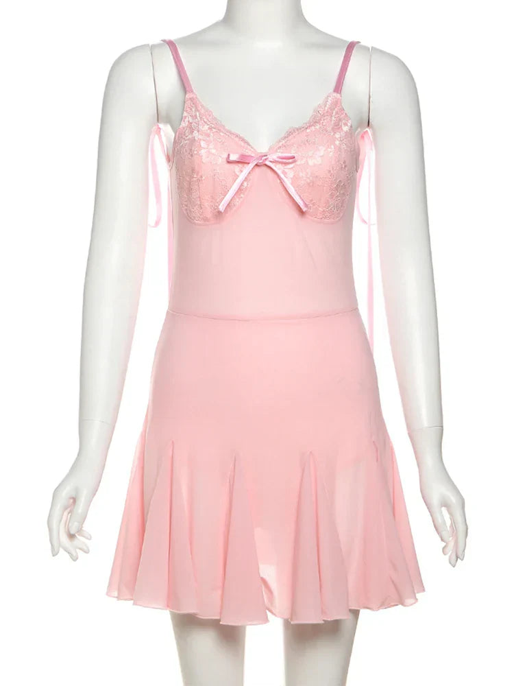 Minivestido Coquette sin Espalda con Lazo