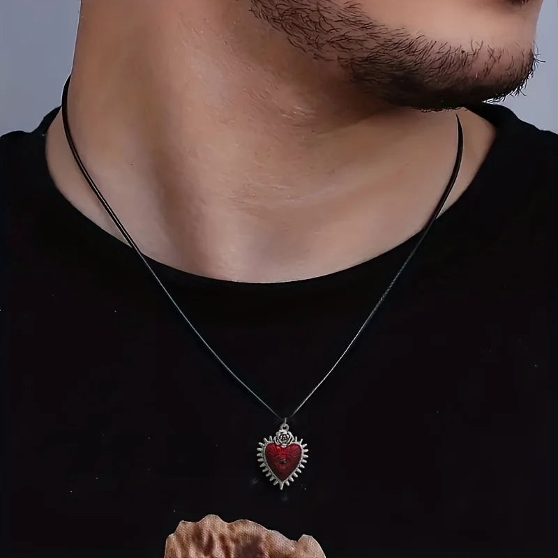Gothic Heart Thorns Necklace