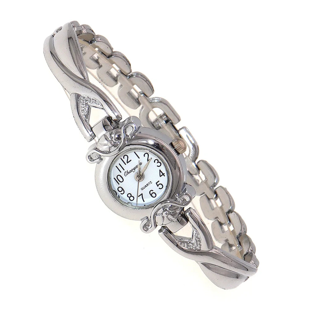 Luxury Lady Pendant Bracelet Watch