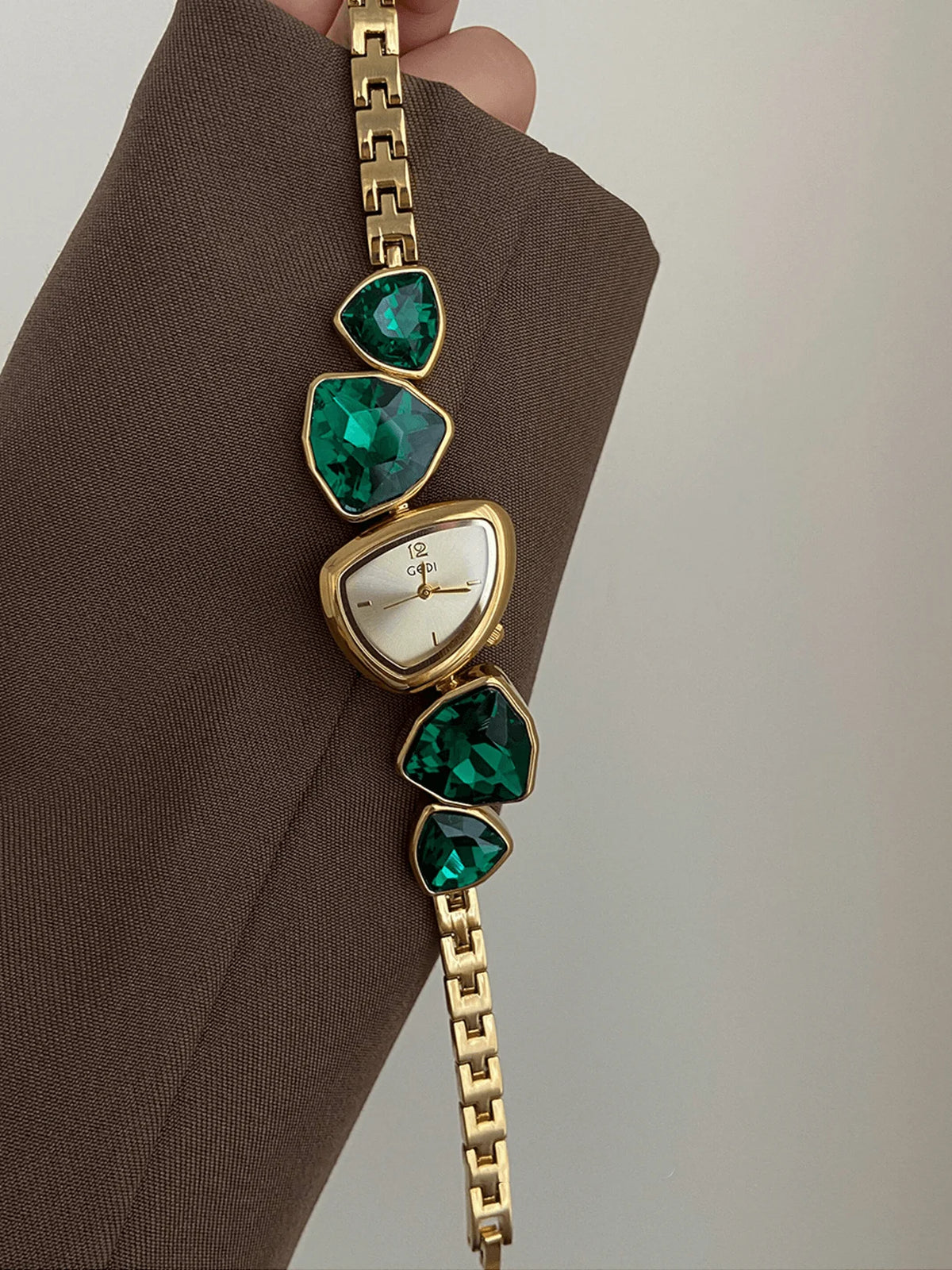 Luxury Crystal Inlaid Bracelet Triangle Watch