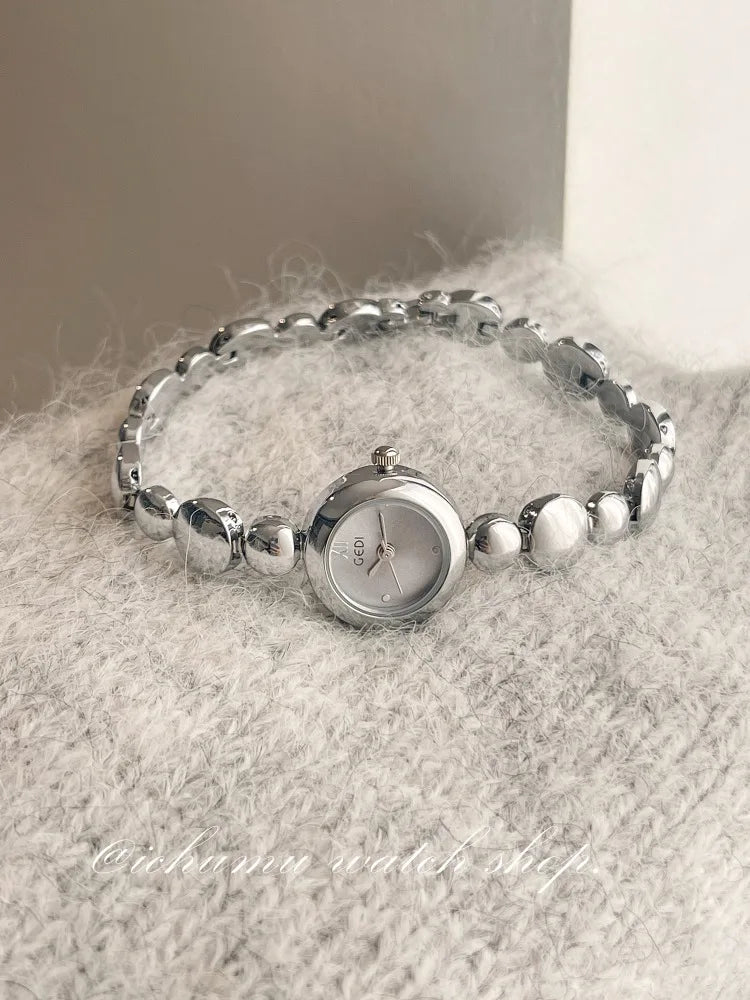 Ladies Silver Bracelet Round Quartz Watch
