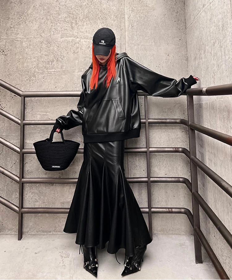 Chic Luxury Black Soft Leather Midi Skirt