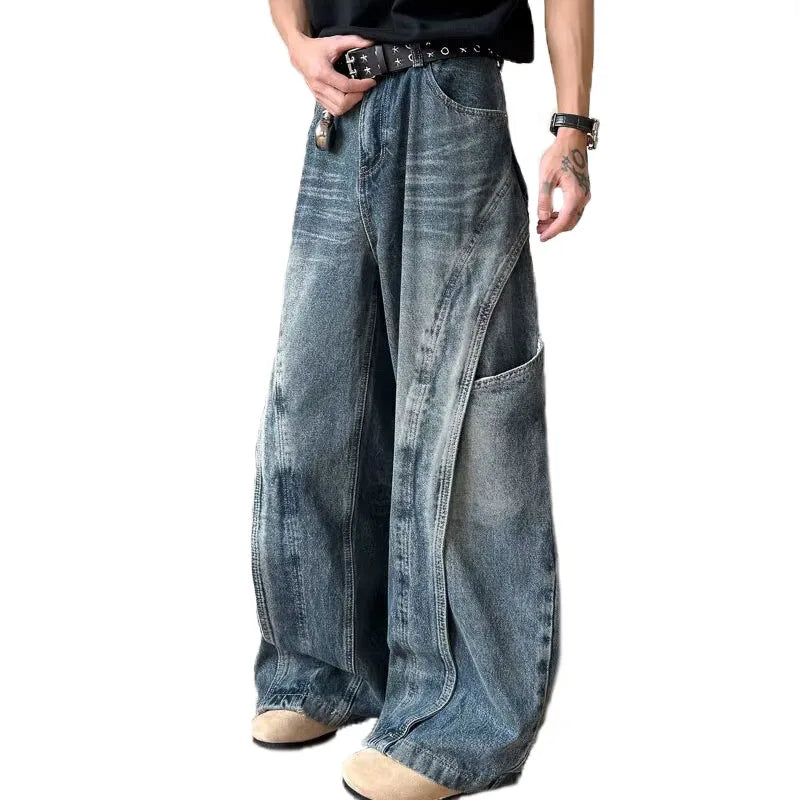 Pleated curved high waisted wide leg jeans.