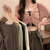 Schmale, einfarbige Strickjacke