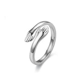 Anillo de manos haciendo signos