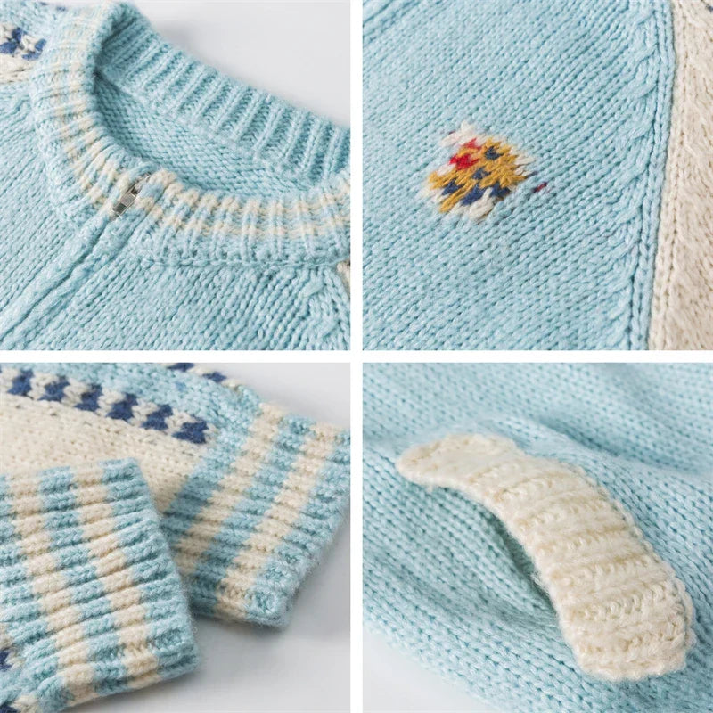 Gemütlicher Strickpullover mit Reißverschluss