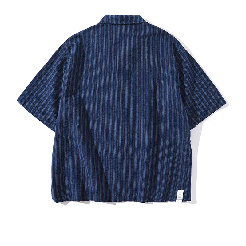 Camisa vintage de rayas con cuello cubano holgado