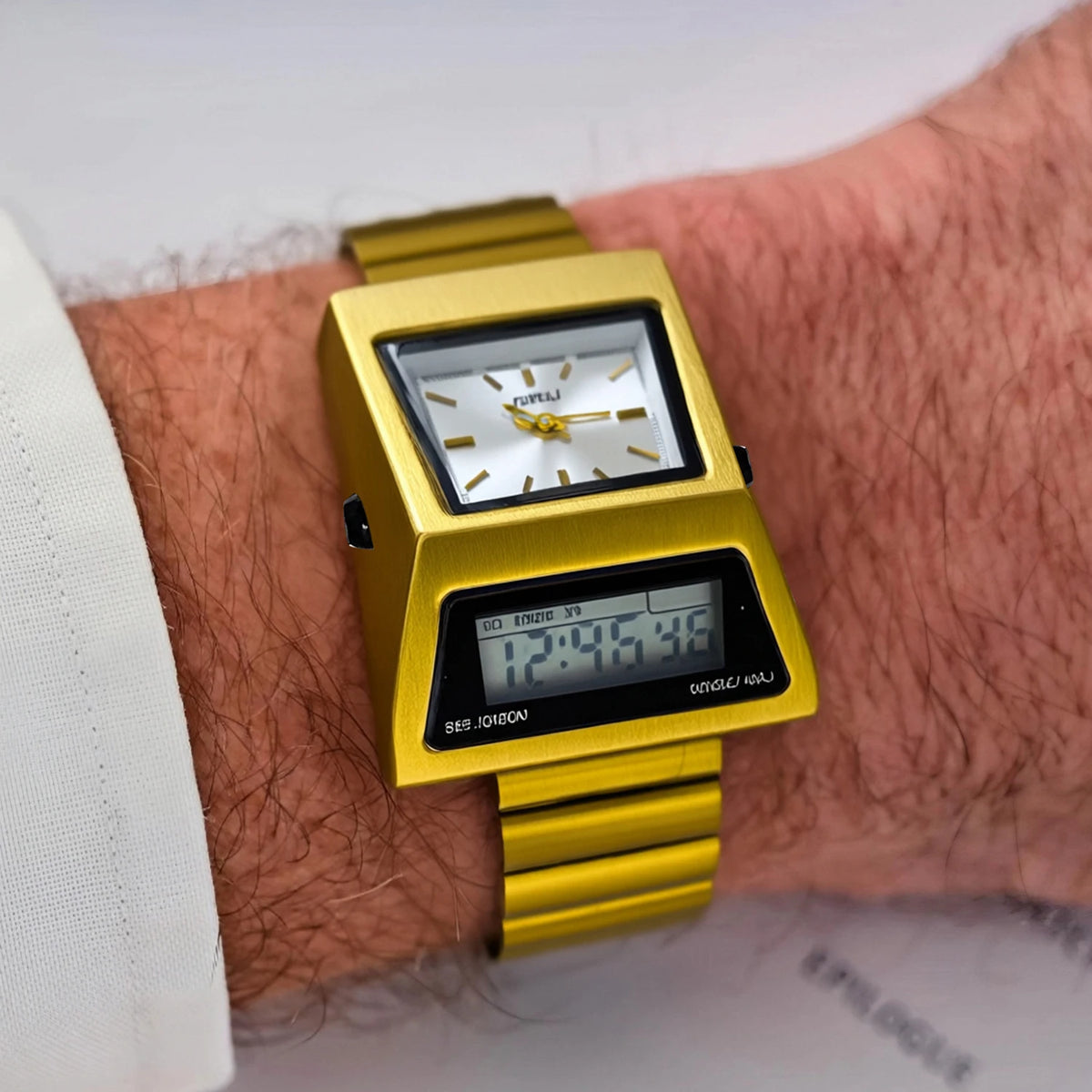 Vintage Style Quartz Watch