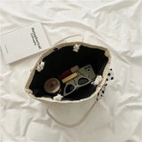 Bow-Tie Embroidery Daisy Shoulder Bag