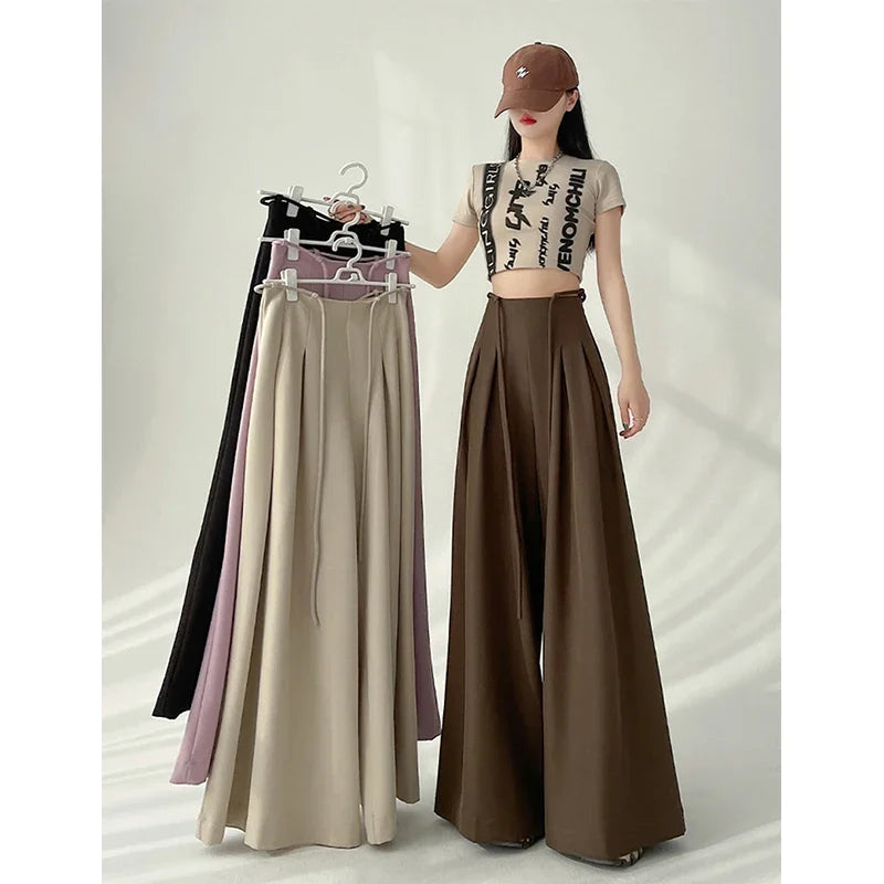 Schwarze High-Waist-Hose mit weitem Bein