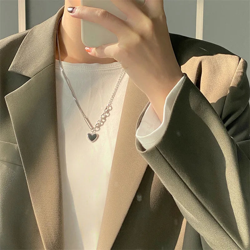 Chic Vintage Heart Pendant Necklace