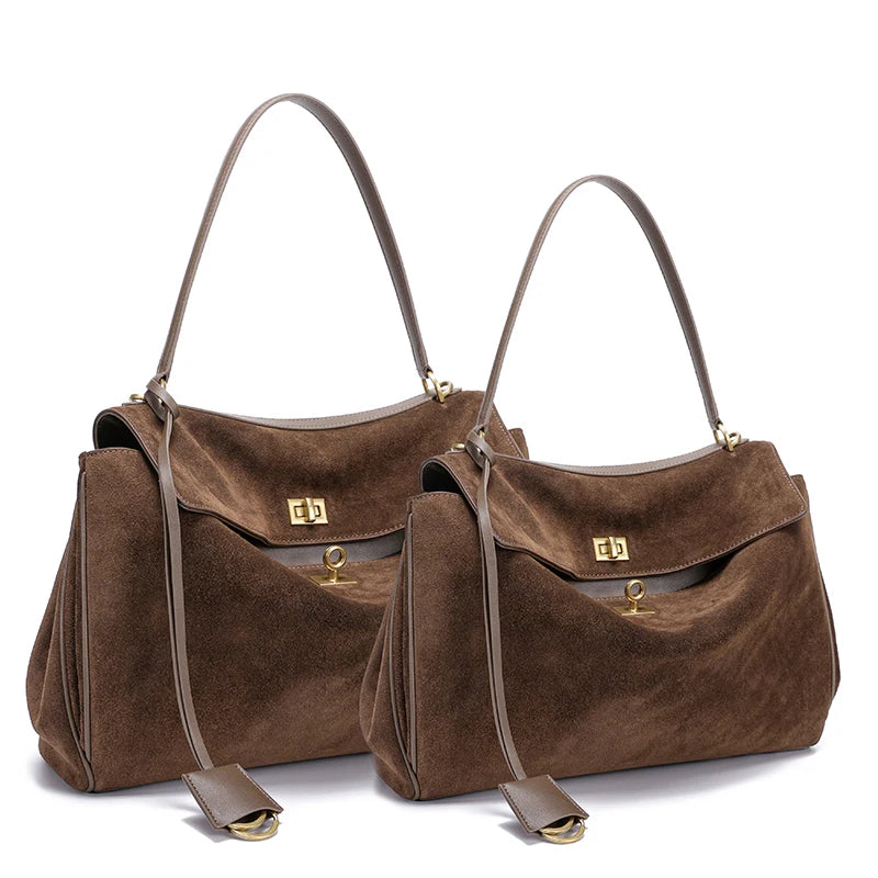 Old Money Vintage Leather Hand Bag