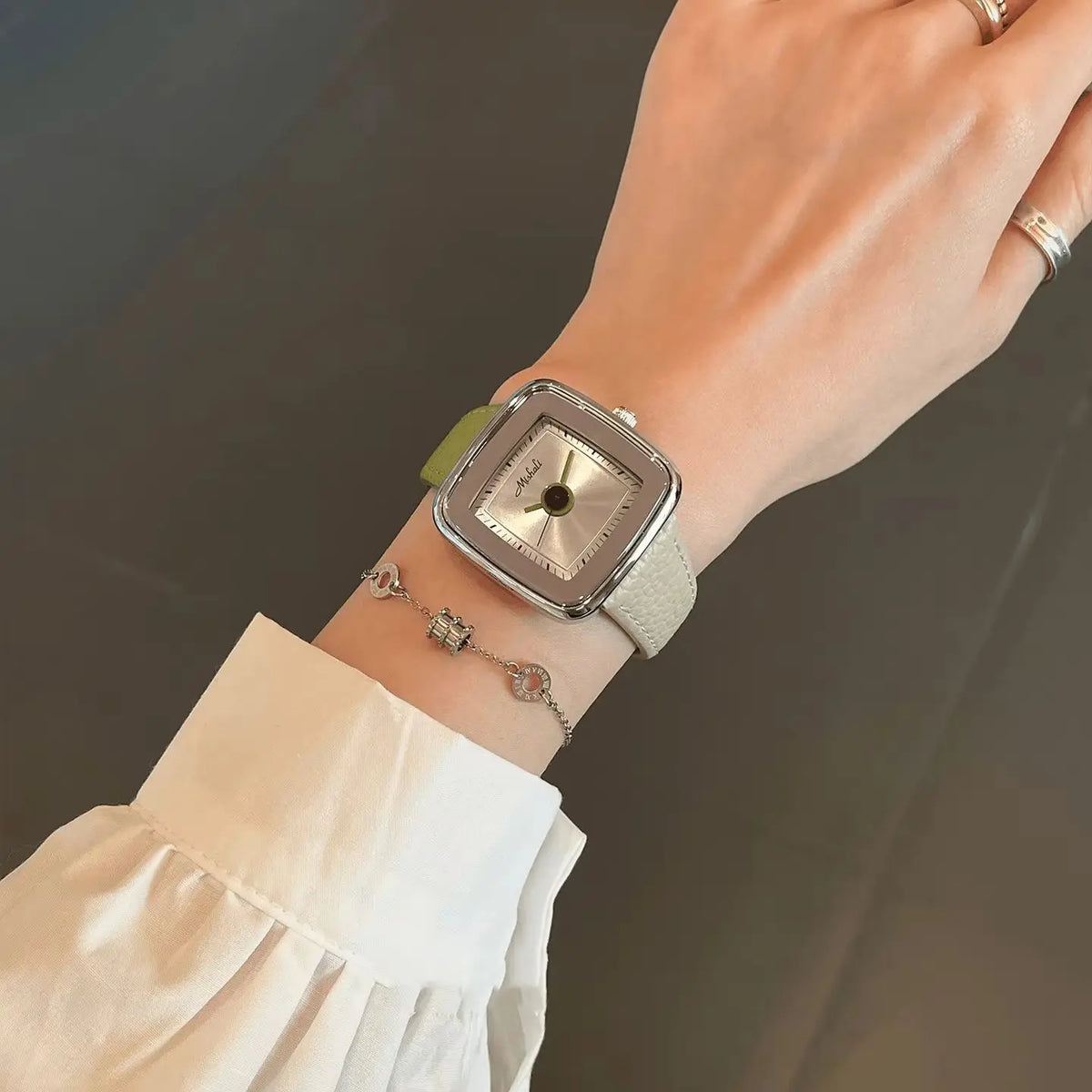 Vintage Leather Magnetic Clasp Watch