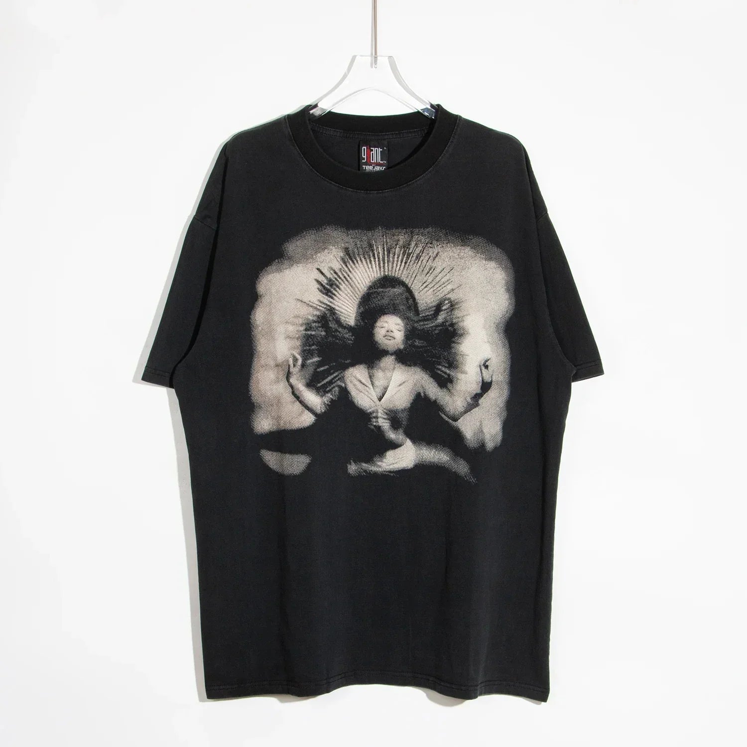 Vintage Porträtmuster Bedrucktes Schwarzes T-Shirt