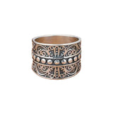 Eleganter Ring mit Weinranken-Muster im Vintage-Stil