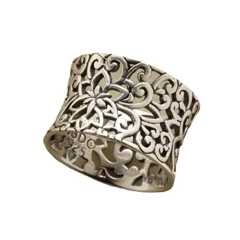 Vintage Hollow Fancy Ring