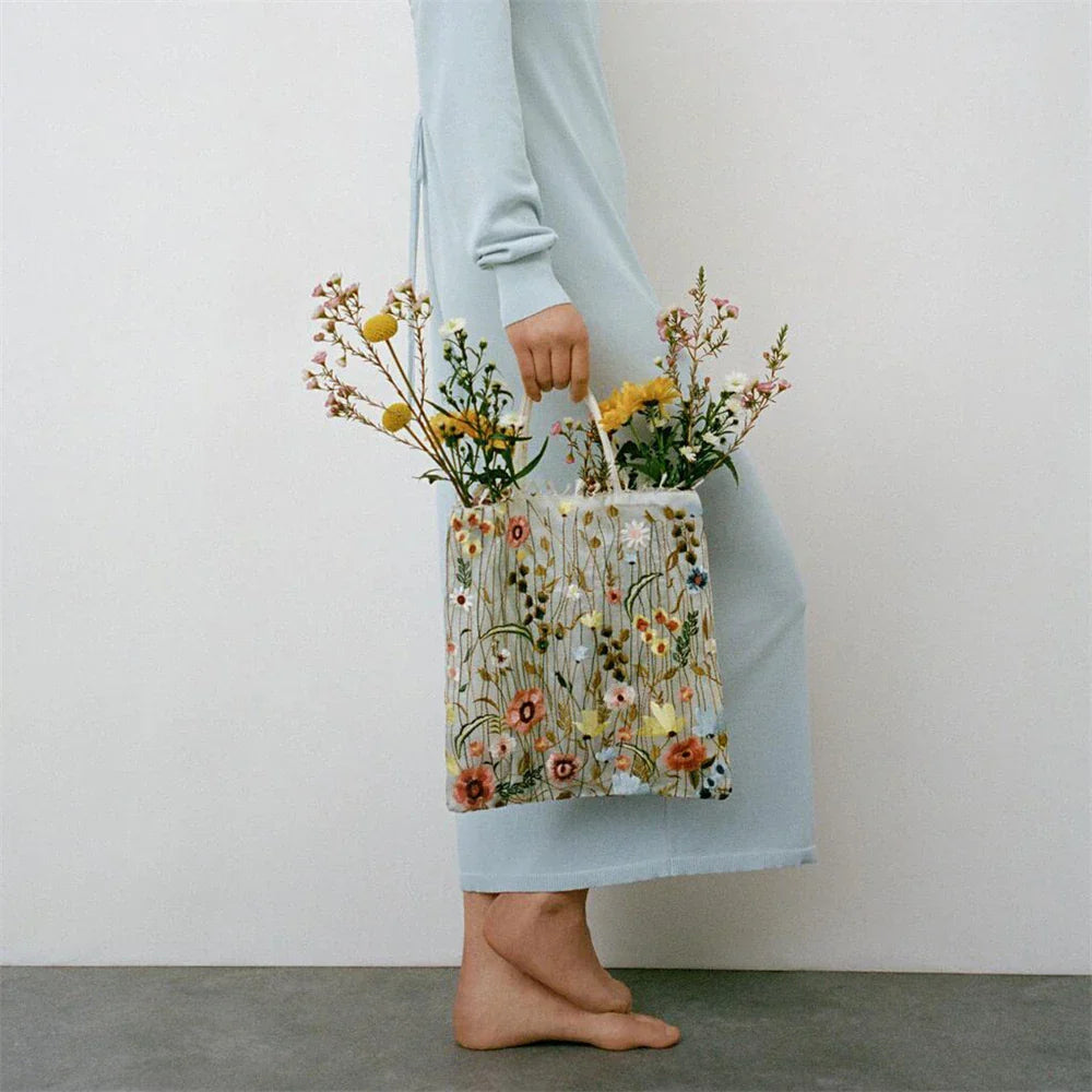 Summer Flowers Embroidery Shoulder Bag