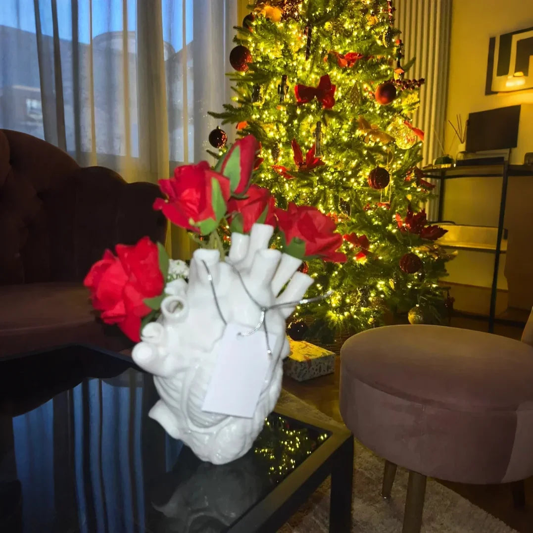 Florero Vintage con Forma de Corazón
