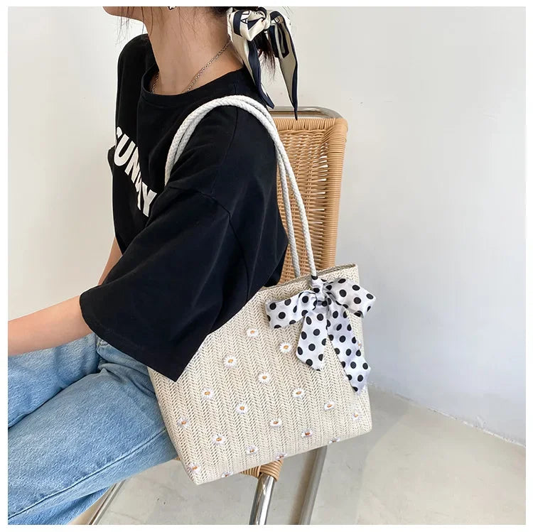 Bow-Tie Embroidery Daisy Shoulder Bag