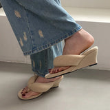 Rounded Toe Women's Wedge Slippers