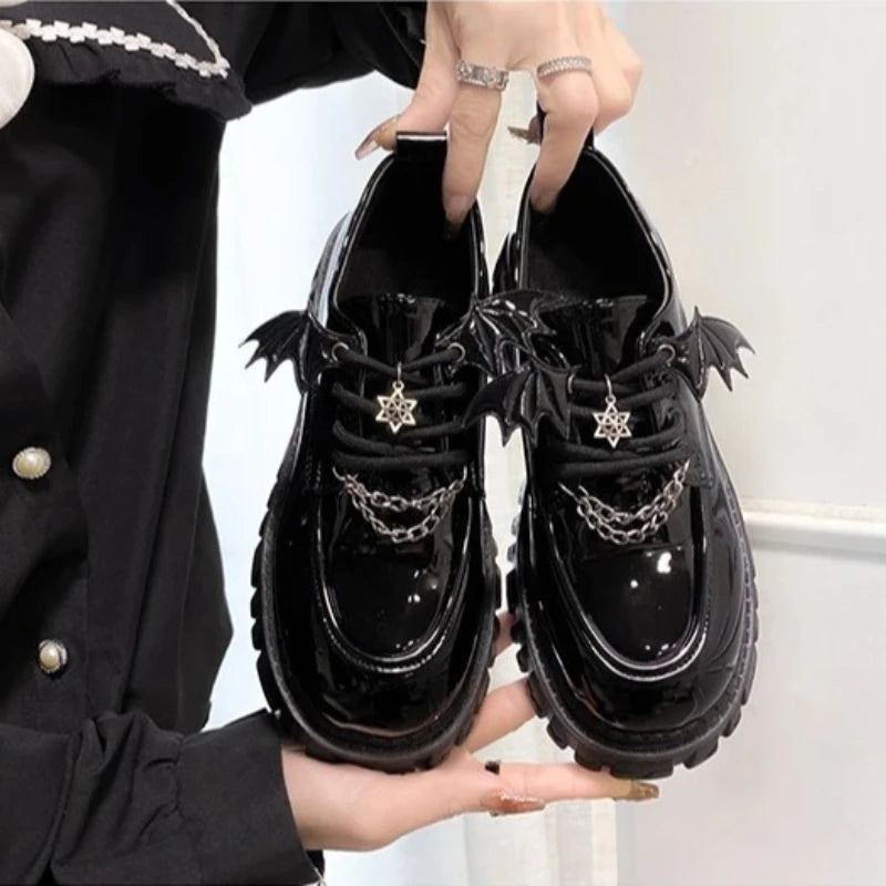 Grunge Bat Wings Platform Oxford Shoes