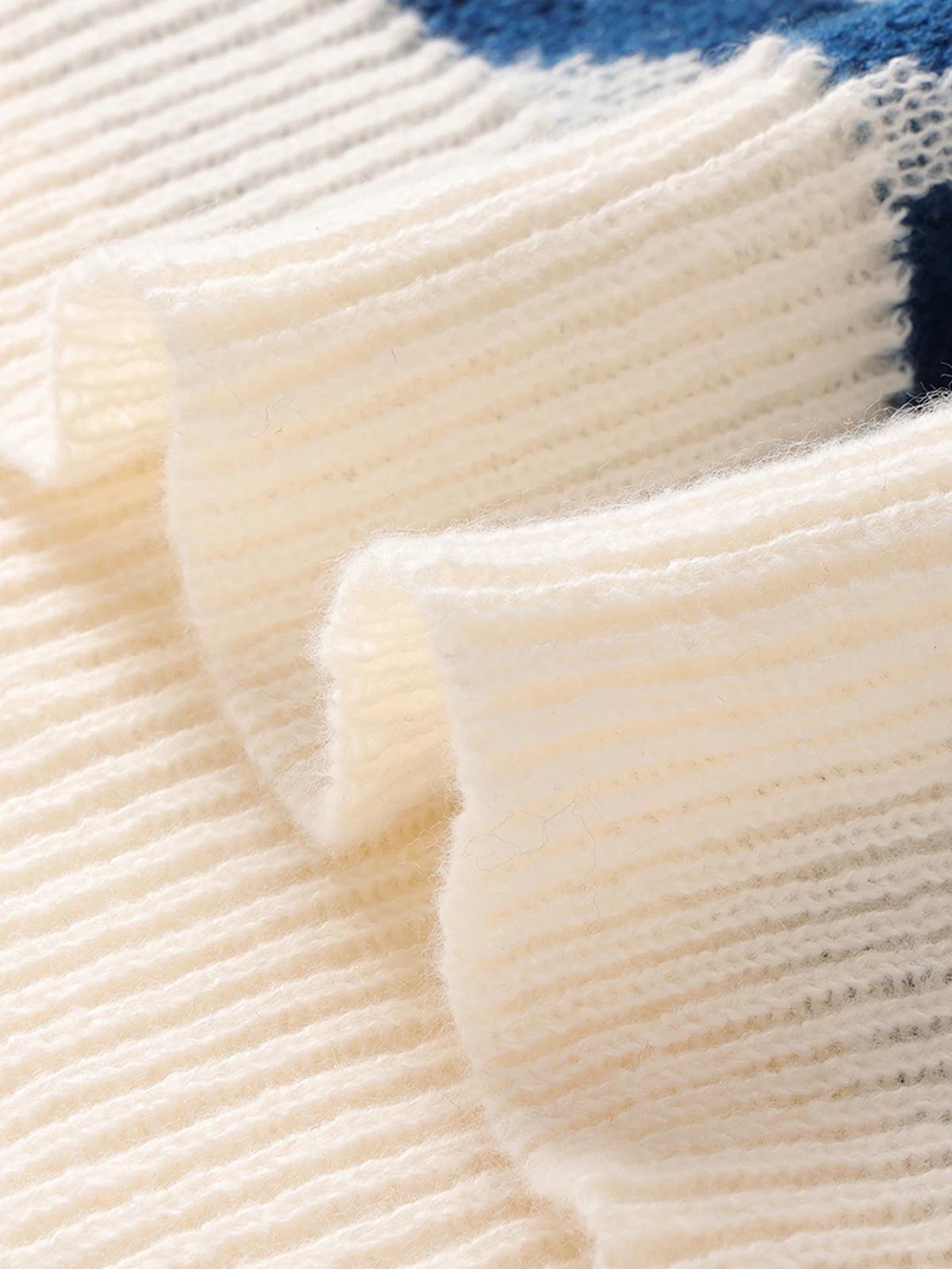 Whirl Pattern Jacquard Sweater