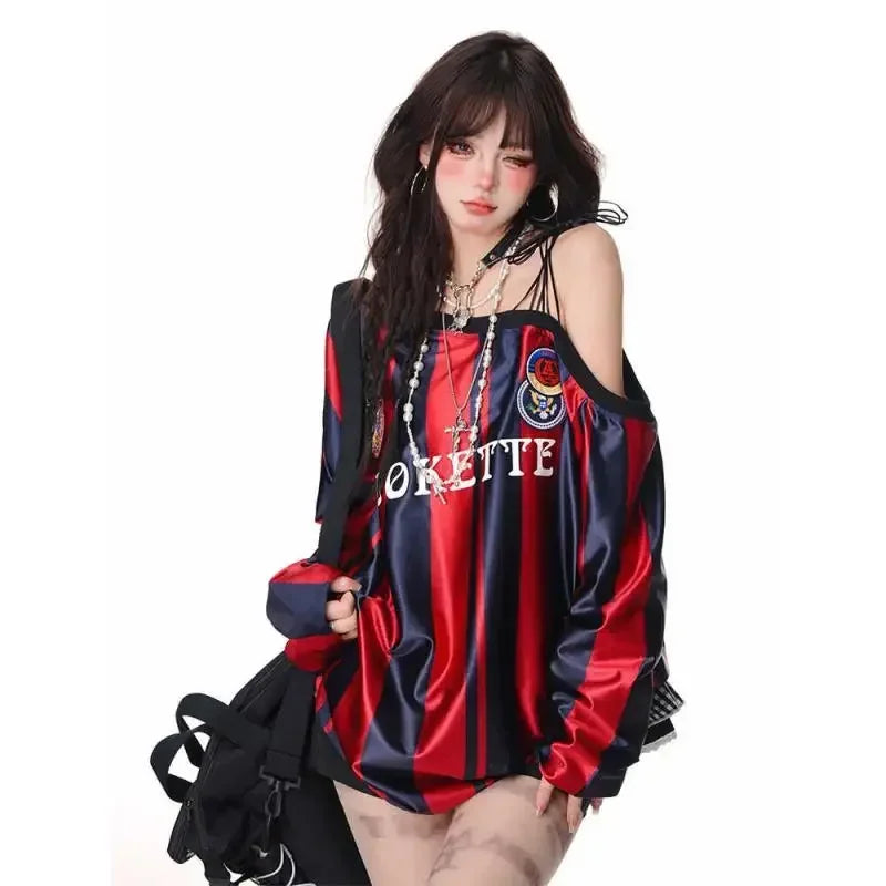 Camiseta vintage de manga larga con hombros descubiertos