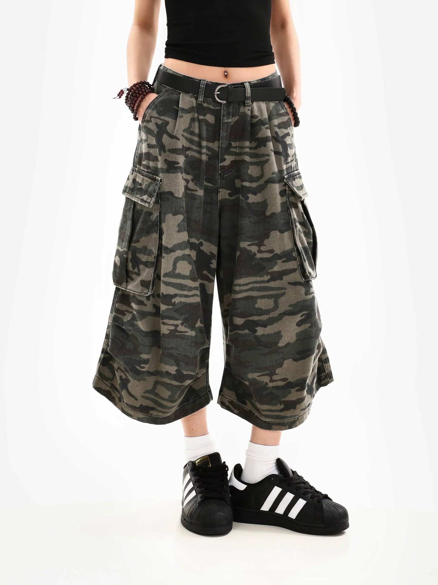 Camouflage Y2K Cargo Jorts
