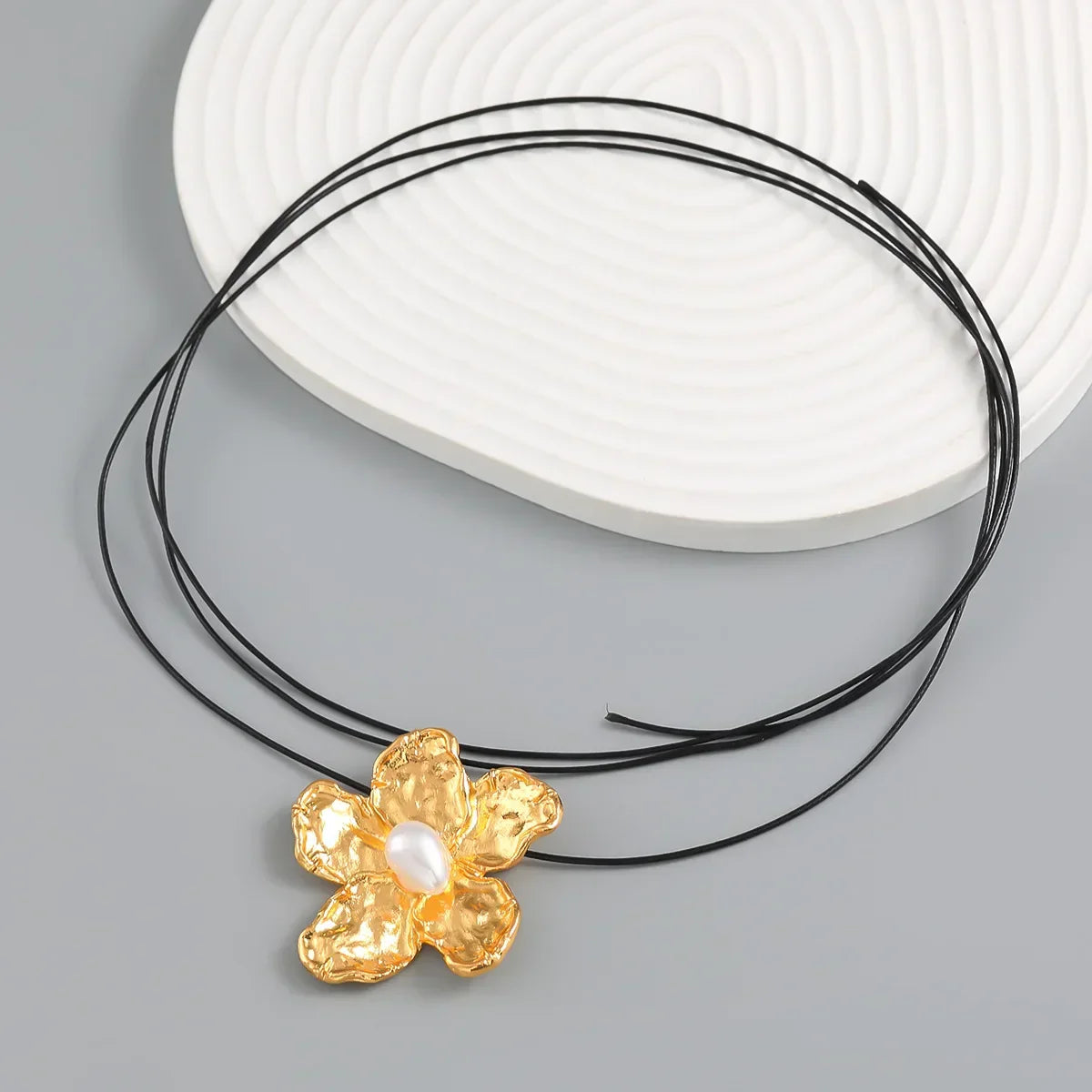 Collares Vintage de Flores de Metal