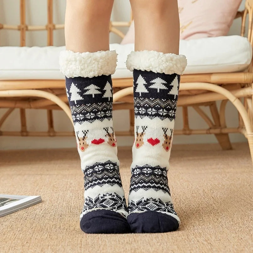 Calcetines cálidos de invierno para mujer, de felpa de pingüino, suaves, antideslizantes, para el suelo, zapatillas, calcetín corto, esponjoso, de ciervo, alce, oso, regalo de Navidad
