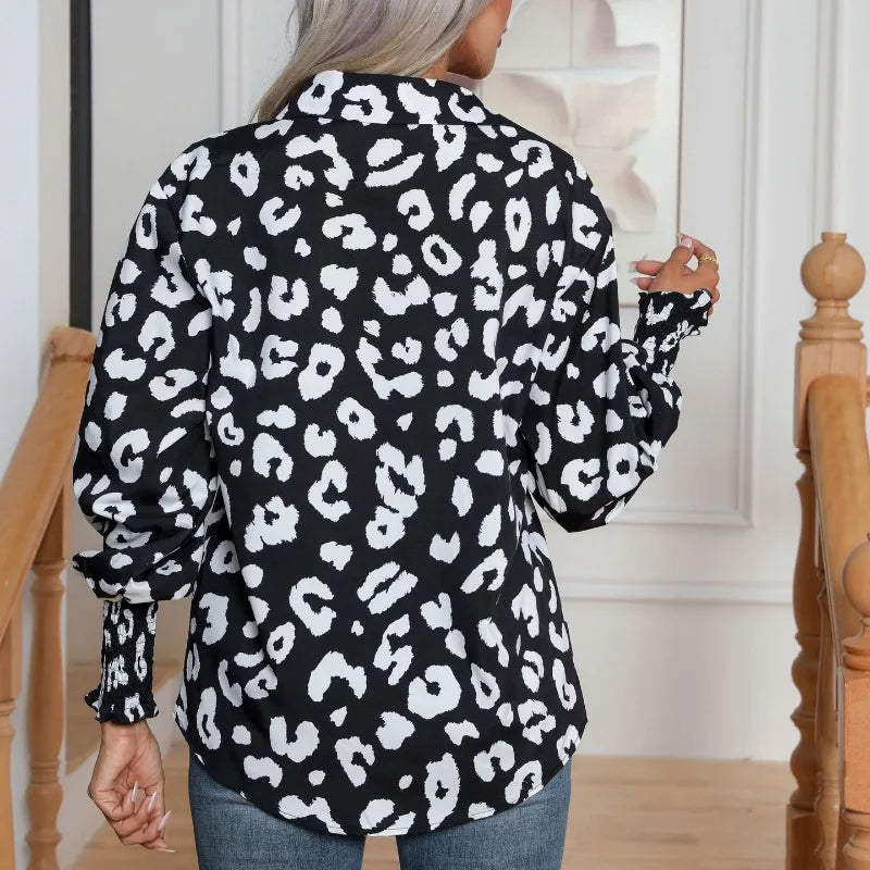 Camisa de manga farol delgada con estampado de leopardo