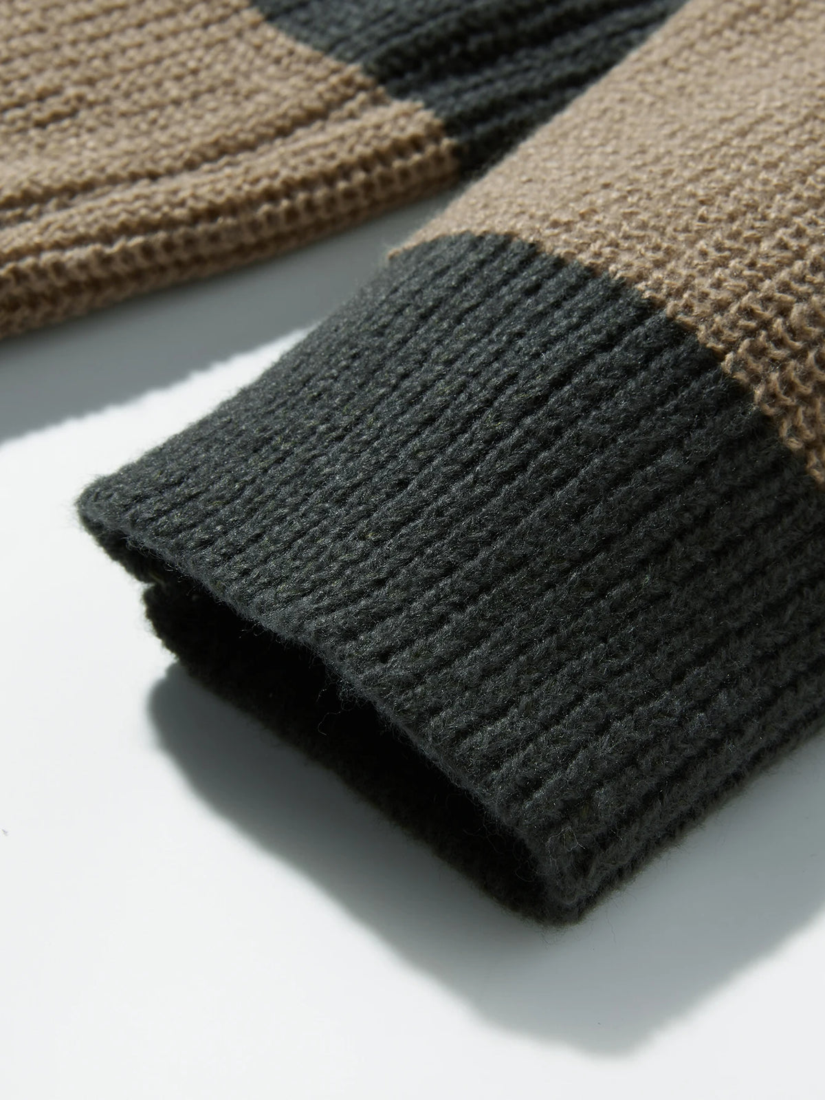 Stripped Loose O-neck Sweater