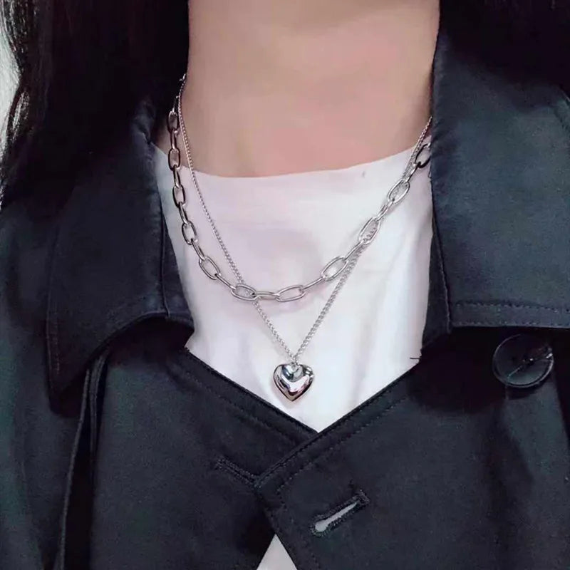 Chic Vintage Heart Pendant Necklace