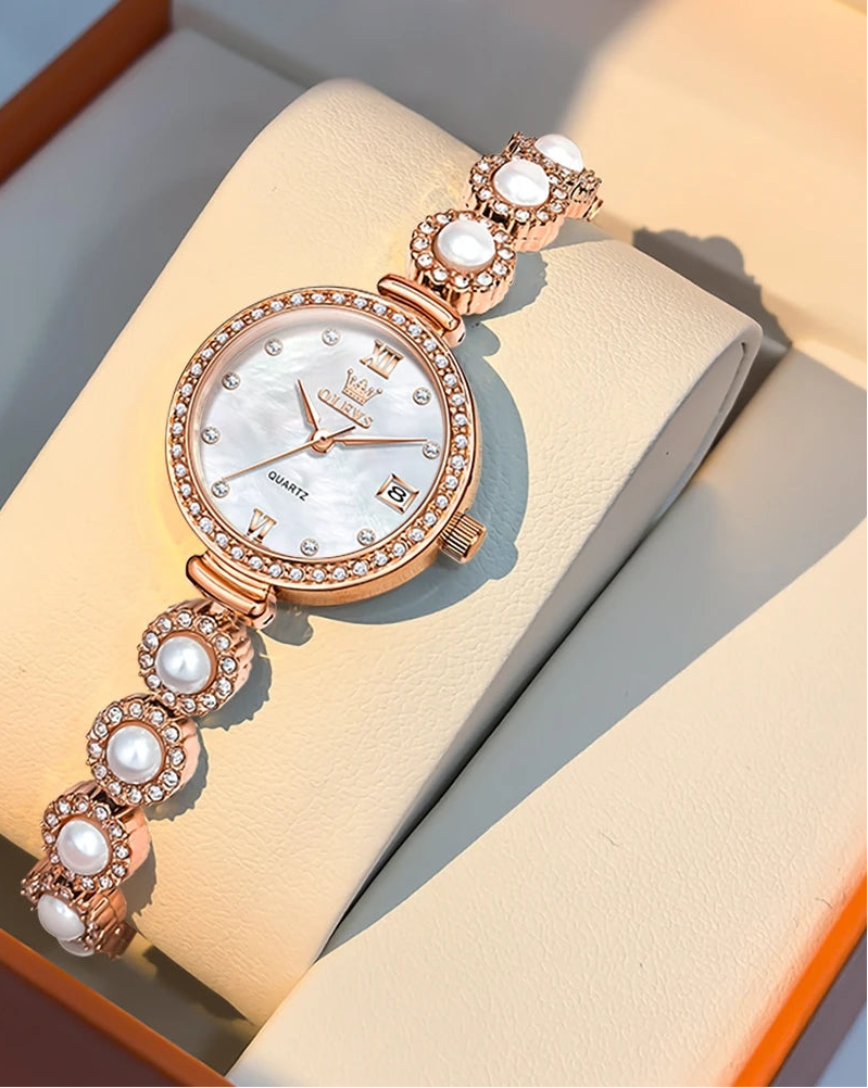 Fully Diamond Pearl Hand Chain Watch