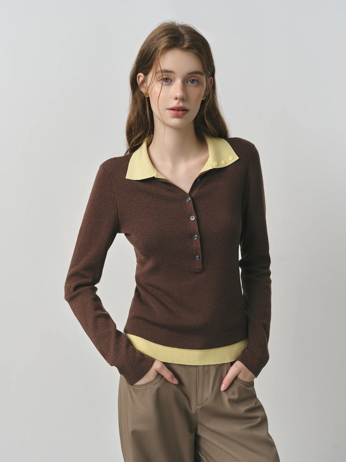 Knit Cable V-neck Sweater
