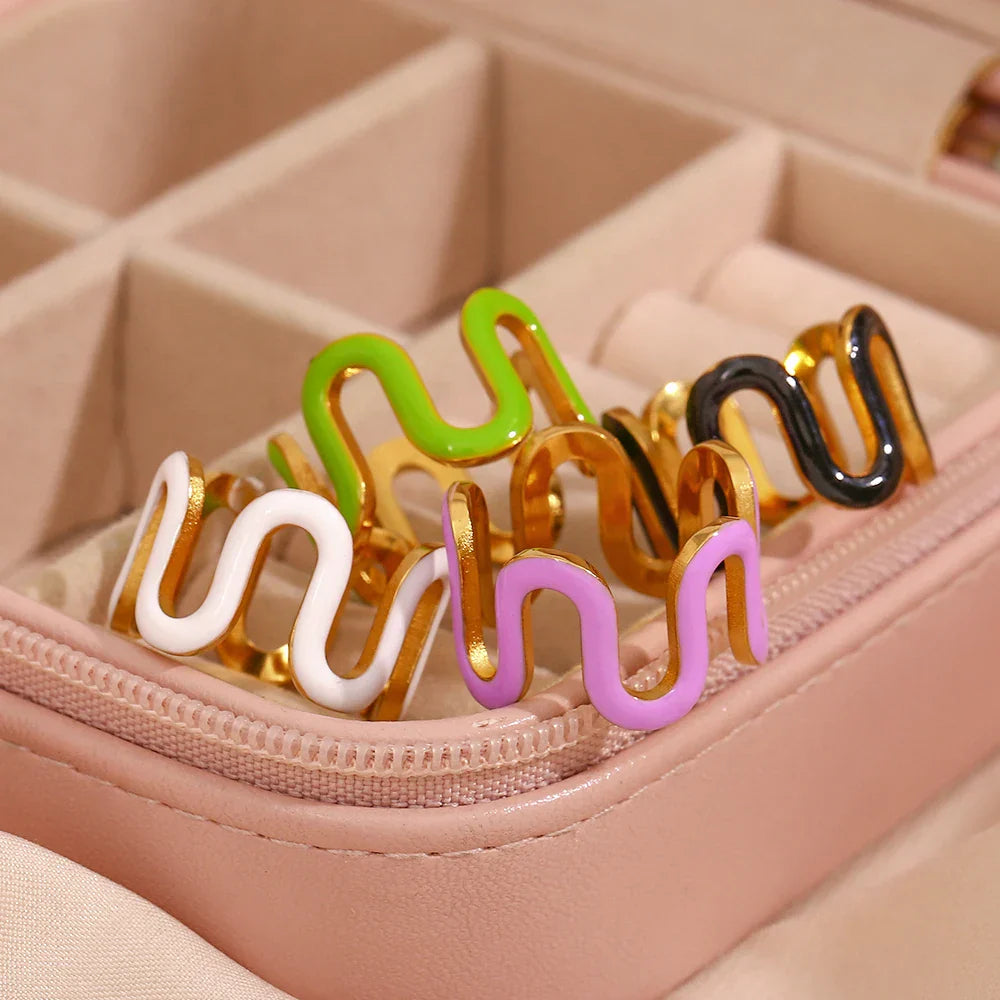 Anillos Ondulados Modernos Esmaltados Y2K