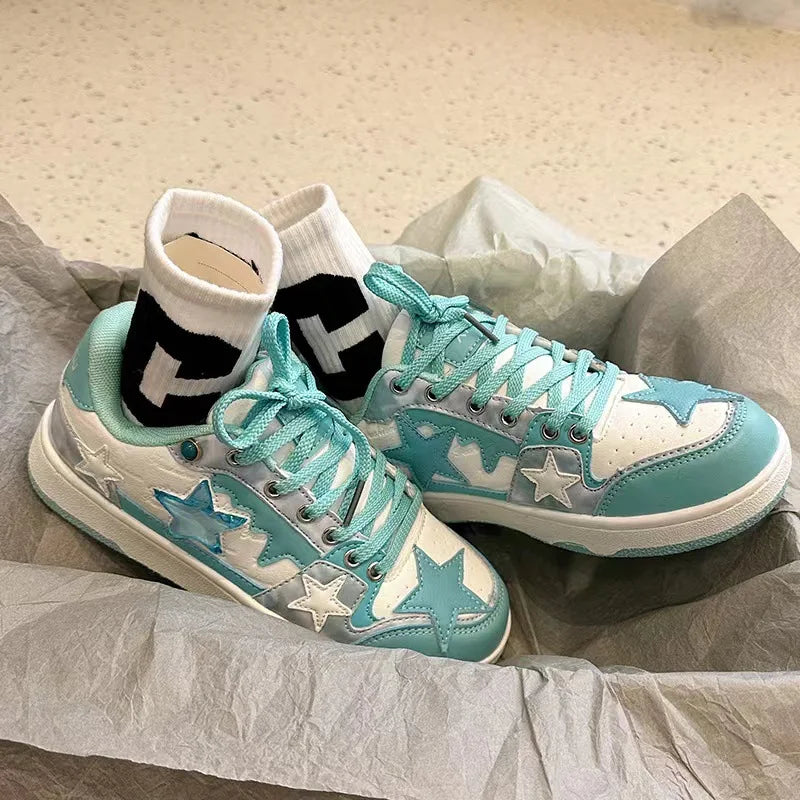 Star Design Breathable Sneakers