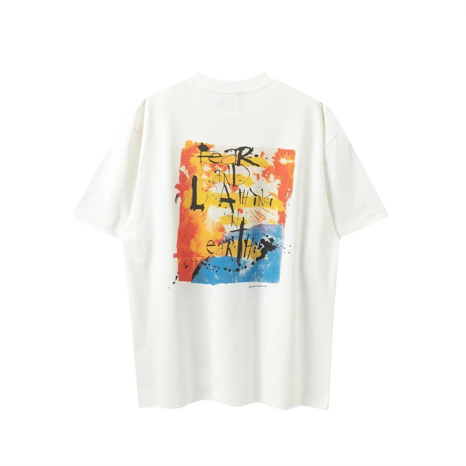 Camiseta blanca con estampado de grafiti retro