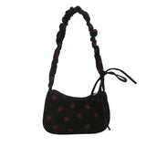 Bolso de pana pequeño con bonito estampado de fresas