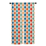 Cortinas cortas en tonos pastel para dormitorio